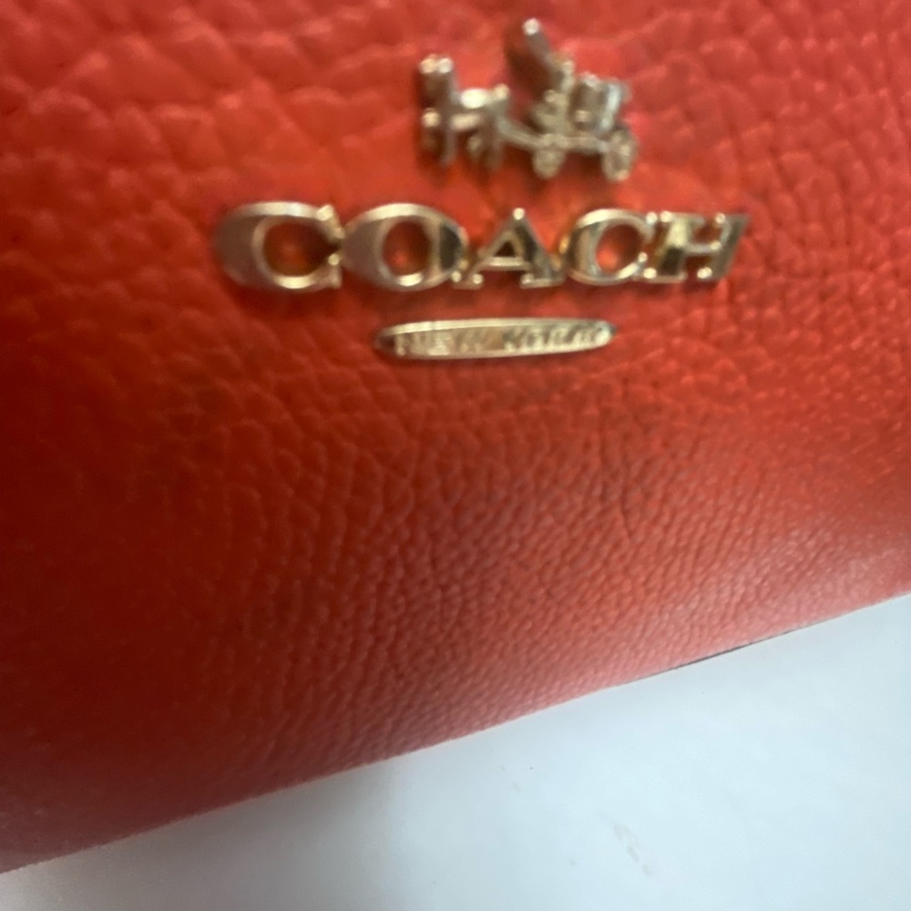 Coach Edie 31 Pebbled Leather Shoulder Tote in Bright Orange  Hang Tag & Dustbag - Picture 2 of 14